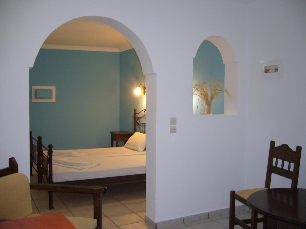 San Efrem Aparthotel Perissa  Quarto foto
